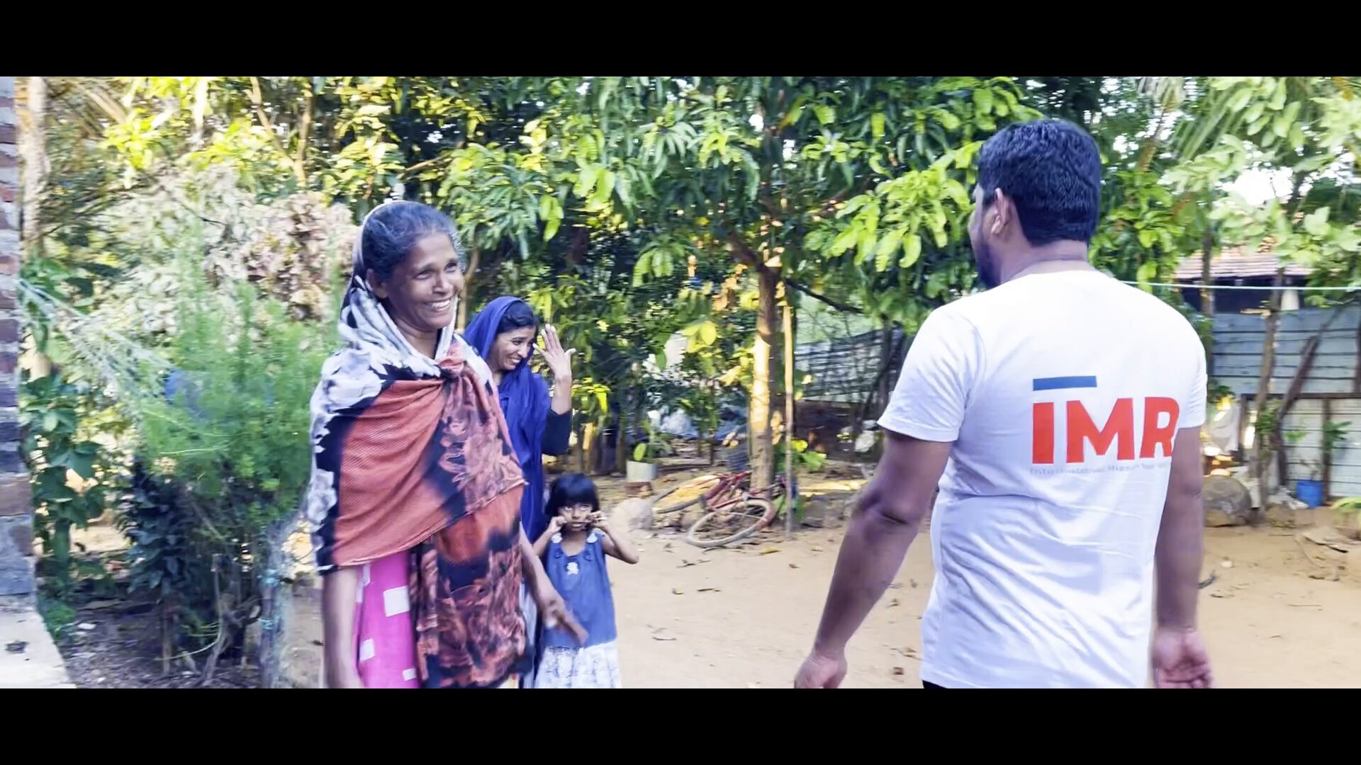 imr_food_distribution_srilanka_family5