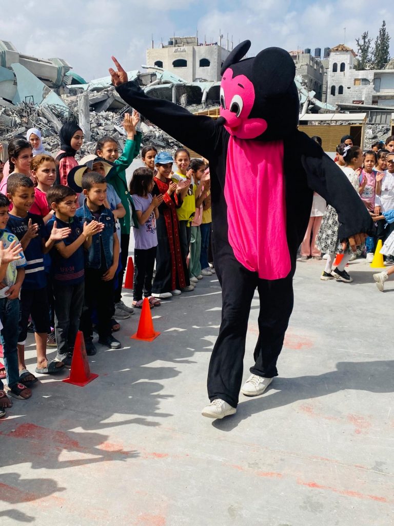 Psychosocial Resilient Minds - MickeyMouse Dancing