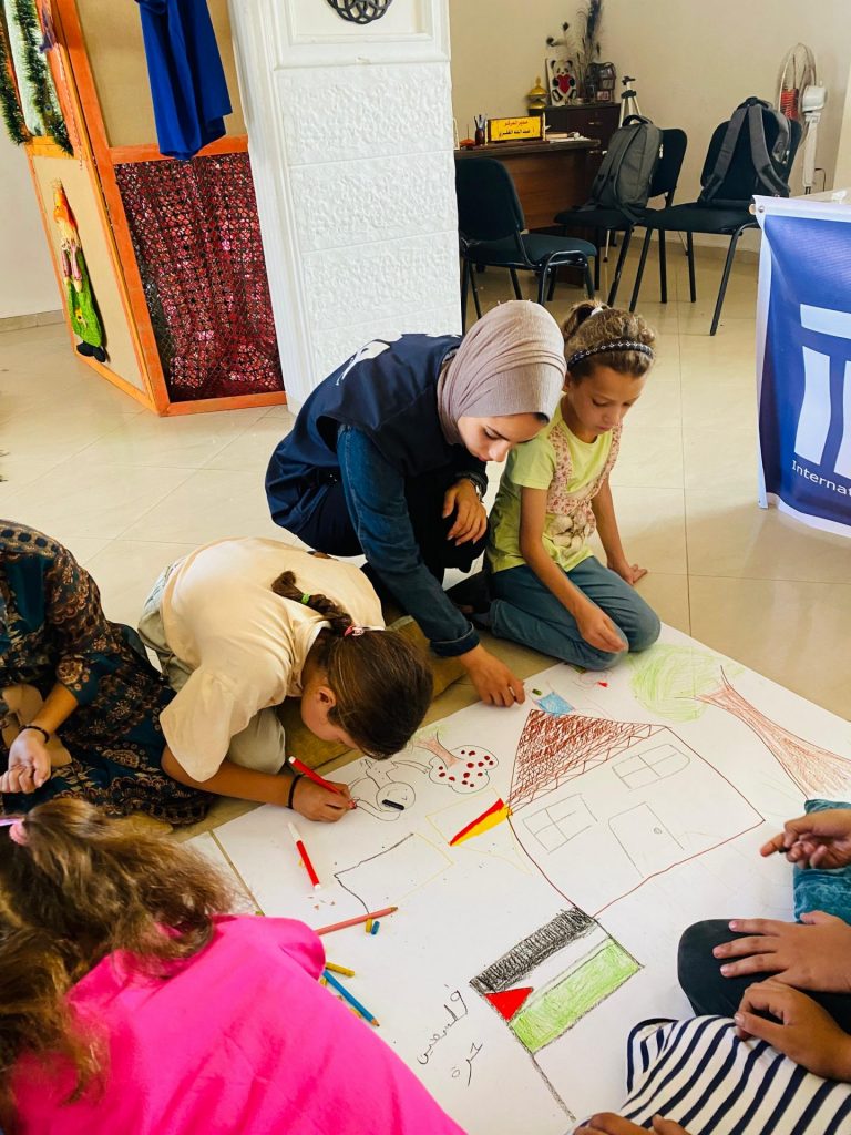 Psychosocial Resilient Minds 2025 - Art Class